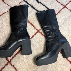 Nila & Nila boots